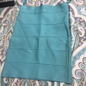 BCBGMAXAZRIA BANDAGE SKIRT